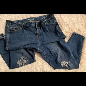 Old Navy Rockstar Jeggins size 22